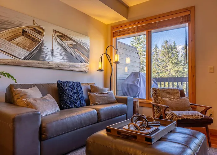 Stunning 2Bd Hot Tub Walking Distance To Downtown