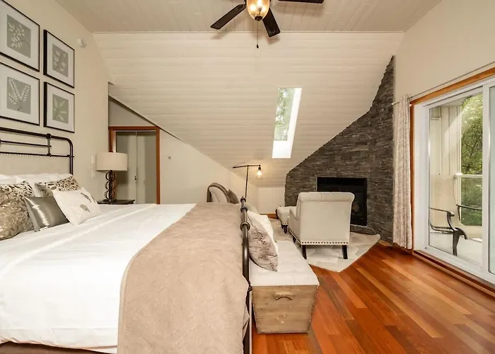 Parkland301 Sunlit 2,000 Ft² Penthouse With Mtn View